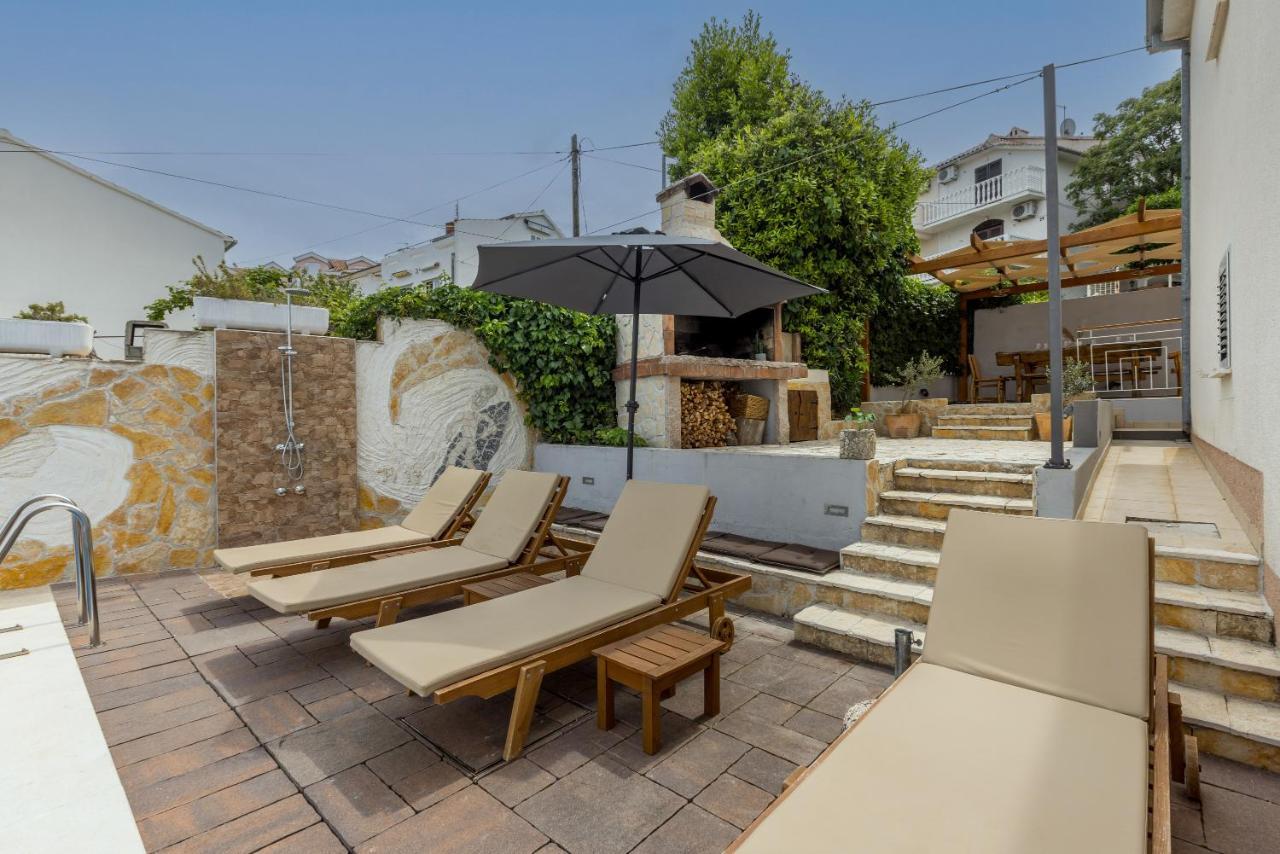 Villa Costa Blu With Pool By The Sea Trogir Exterior foto