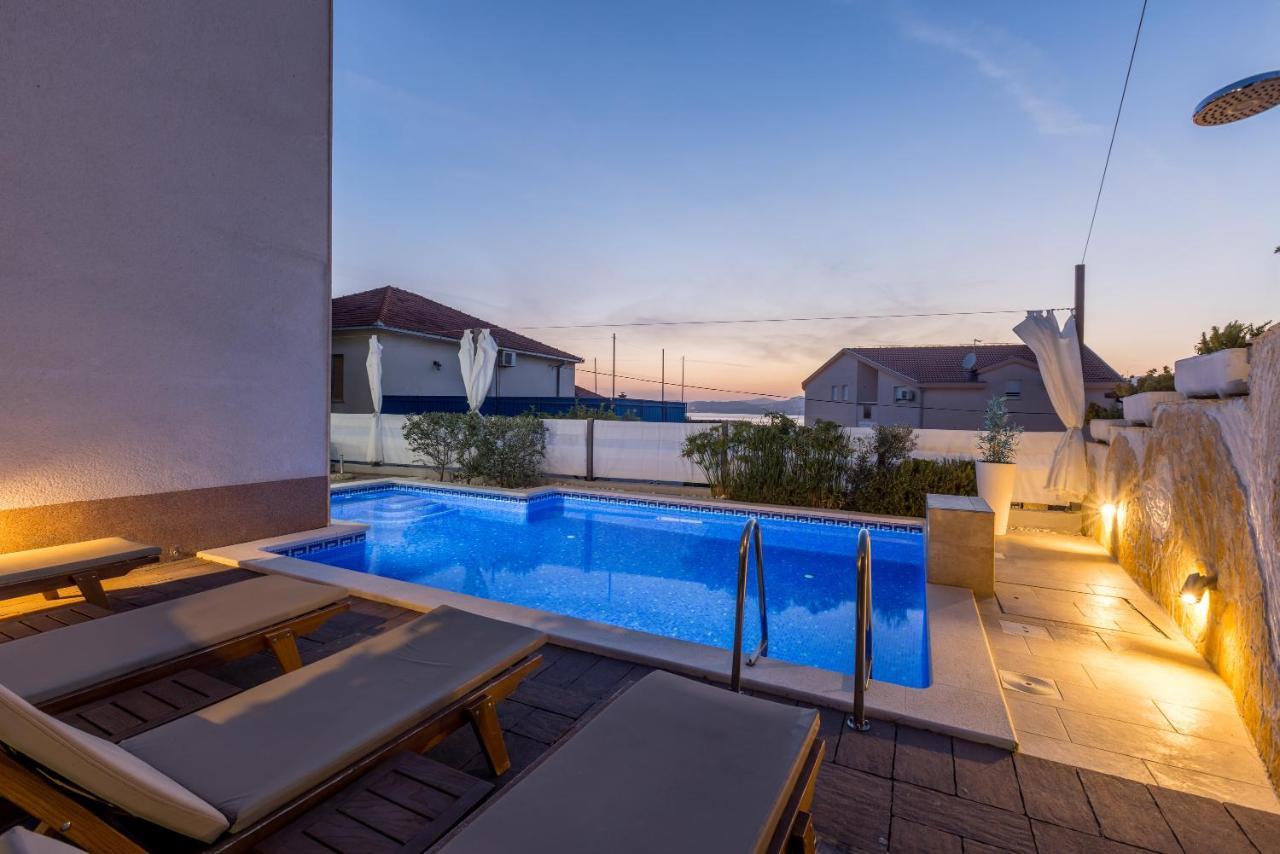 Villa Costa Blu With Pool By The Sea Trogir Exterior foto