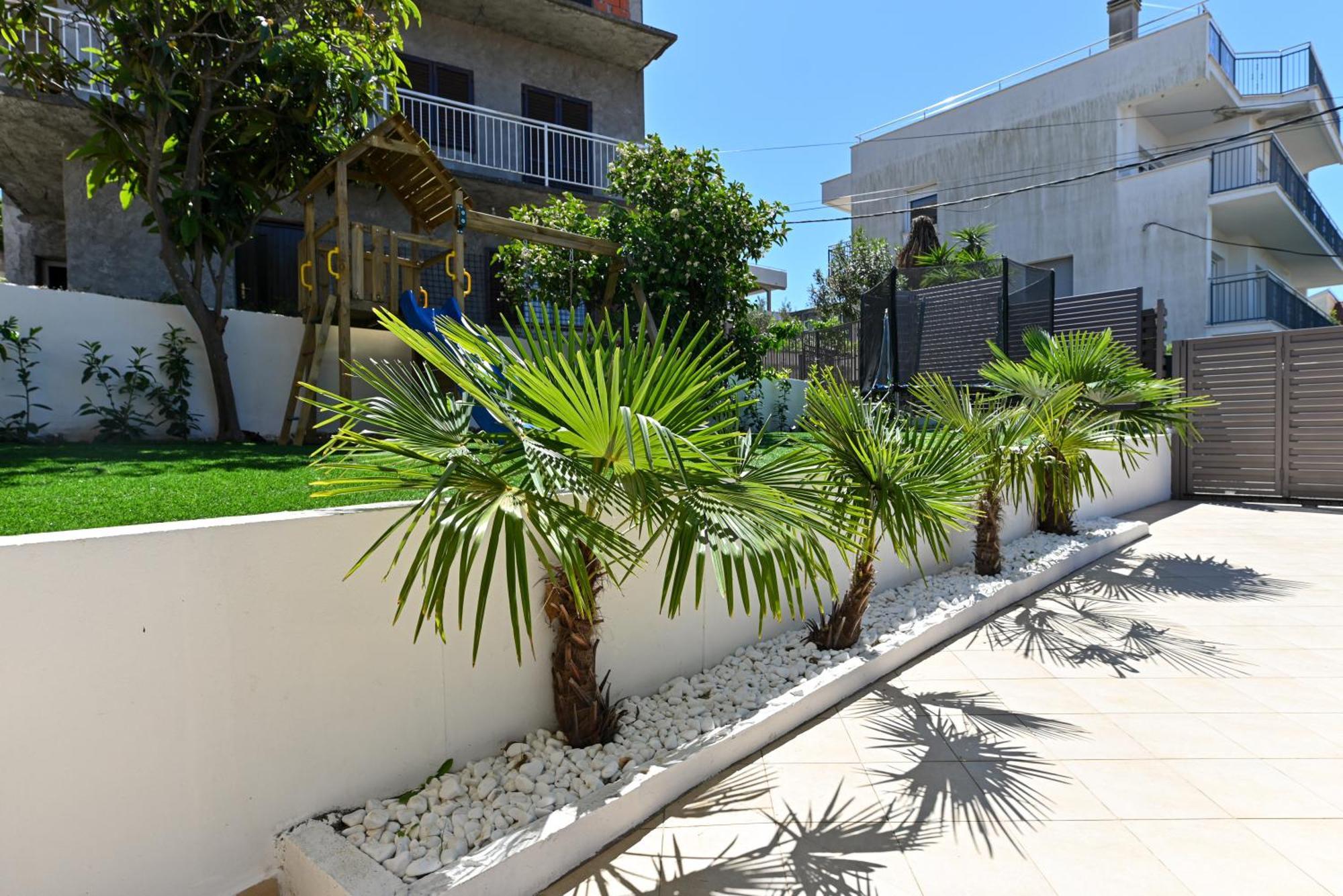 Villa Costa Blu With Pool By The Sea Trogir Exterior foto